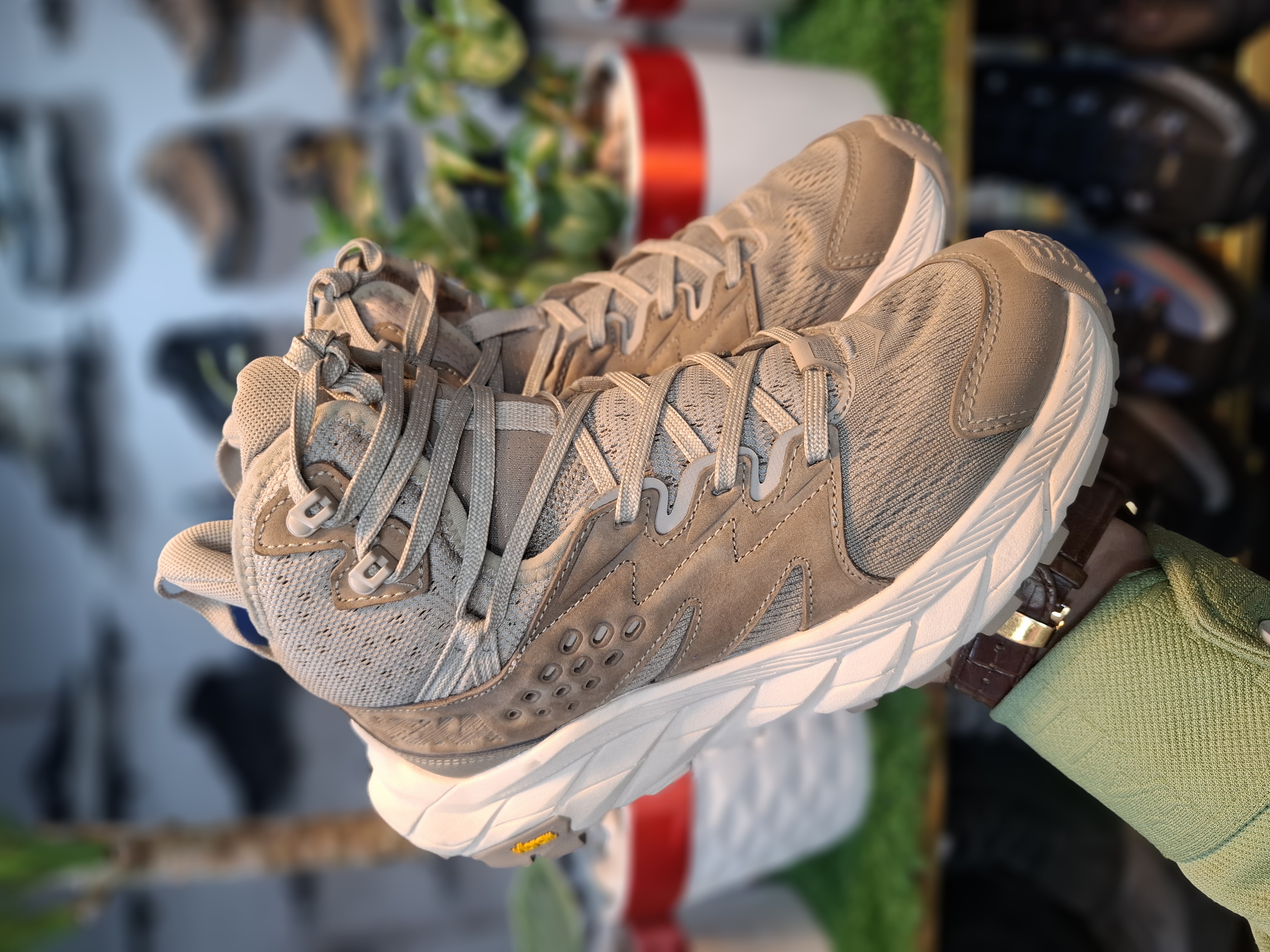 کفش هوکا آناکاپا زنانه شهری و طبیعتگردی