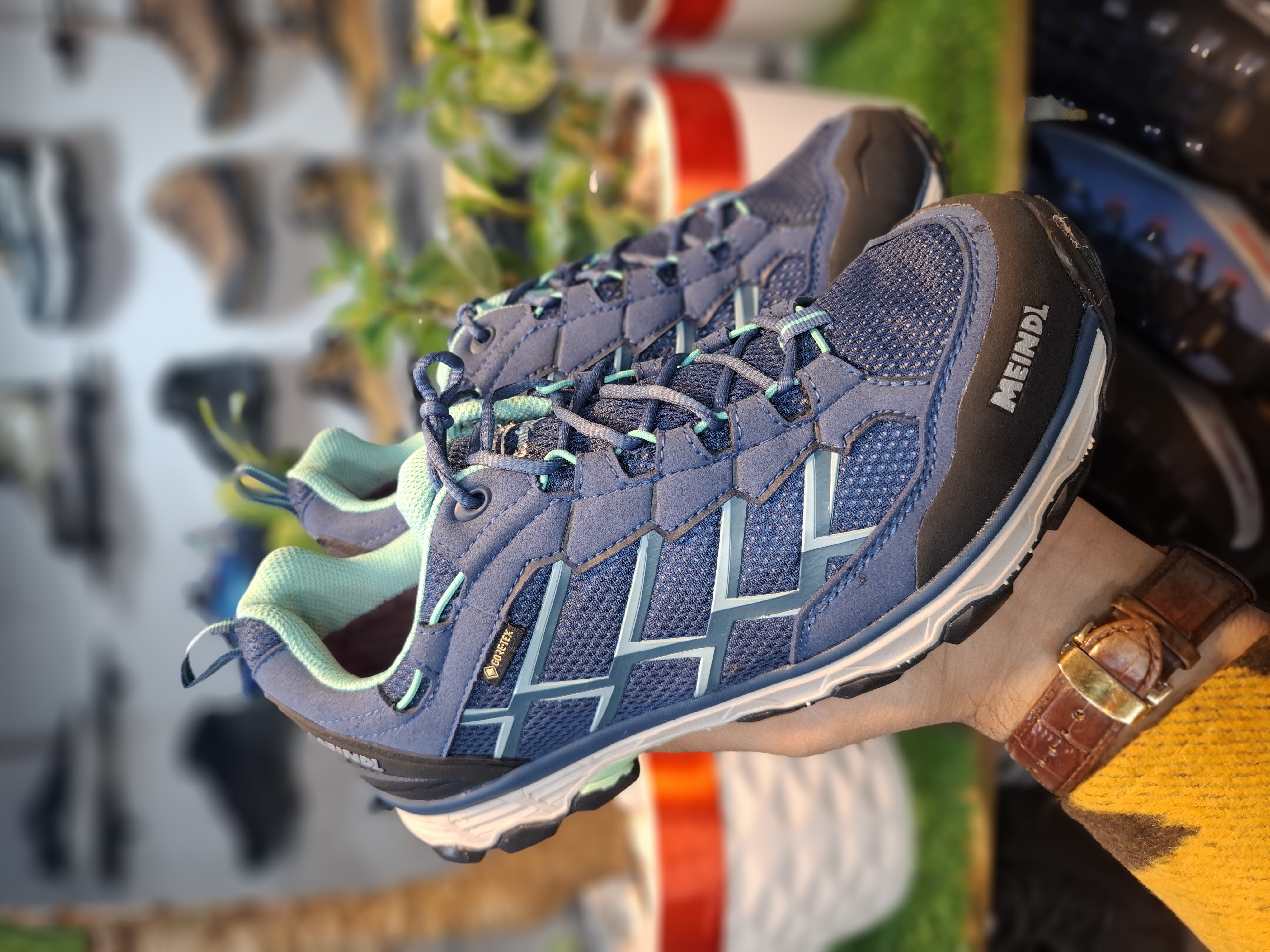 کفش مندل بدون ساق شهری و طبیعتگردی زنانه