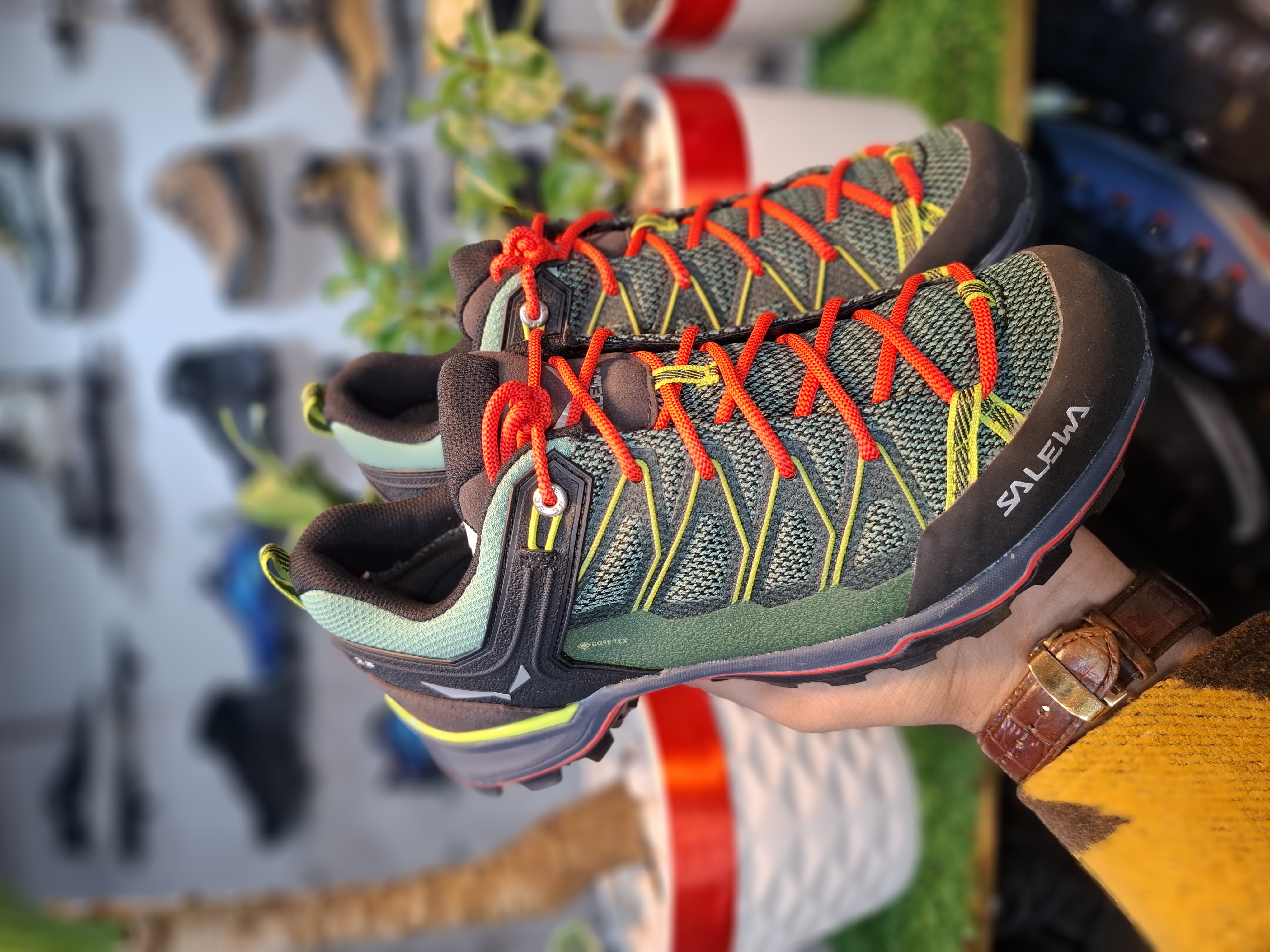 کفش بدون ساق سالیوا شهری و کوهنوردی