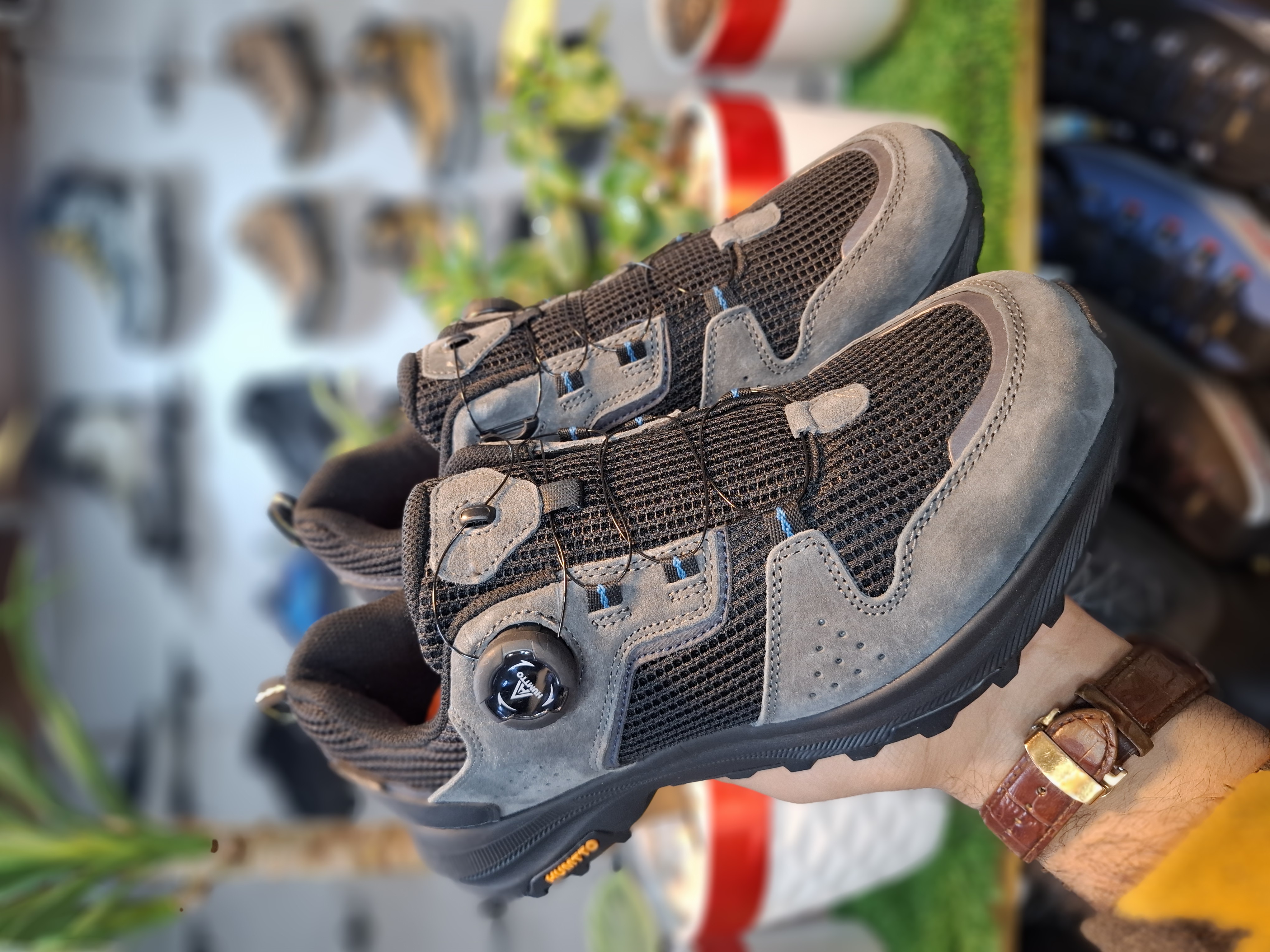 کفش هومتو مردانه شهری و طبیعتگردی