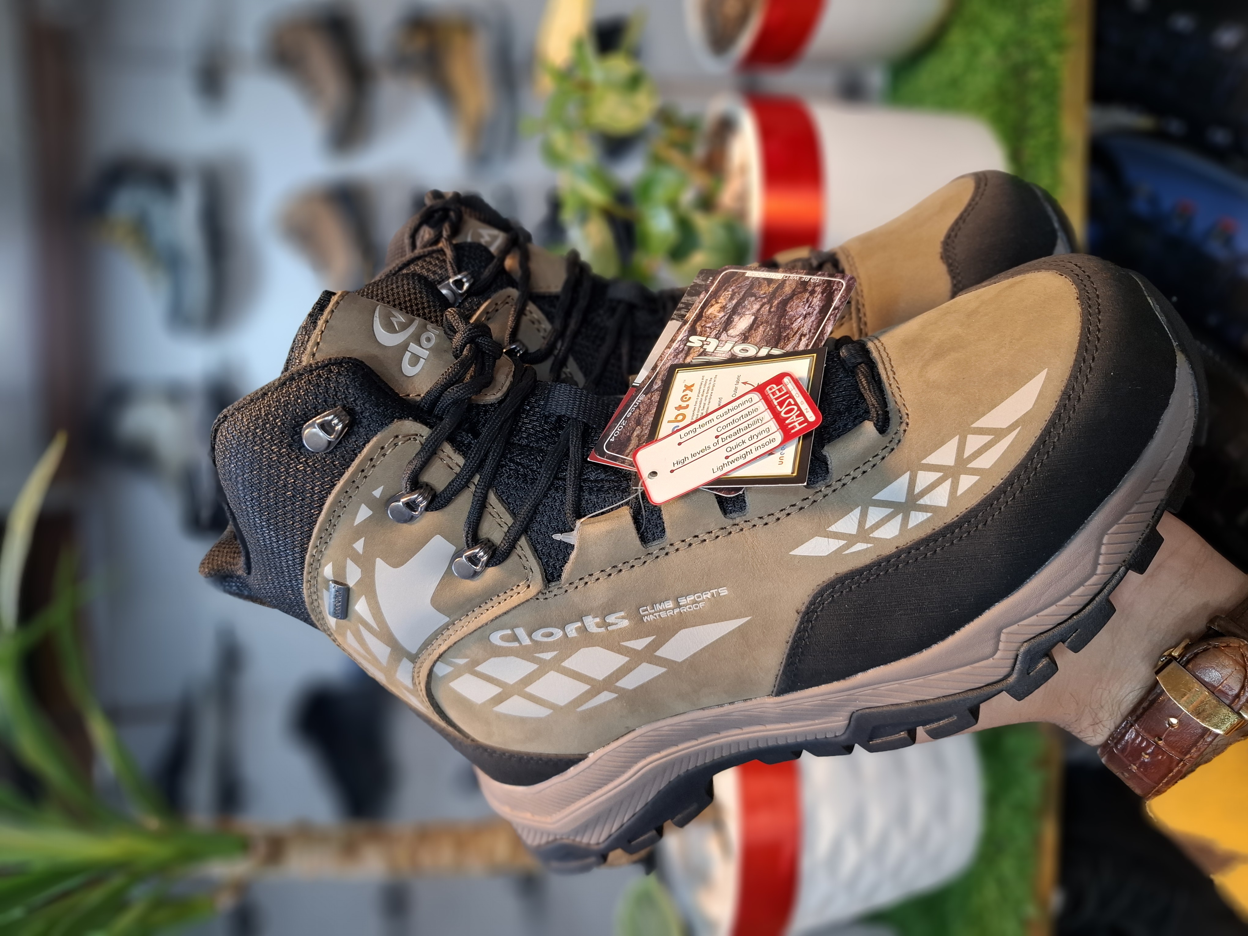 کفش کلارتس مردانه ساقدار کوهنوردی و طبیعتگردی