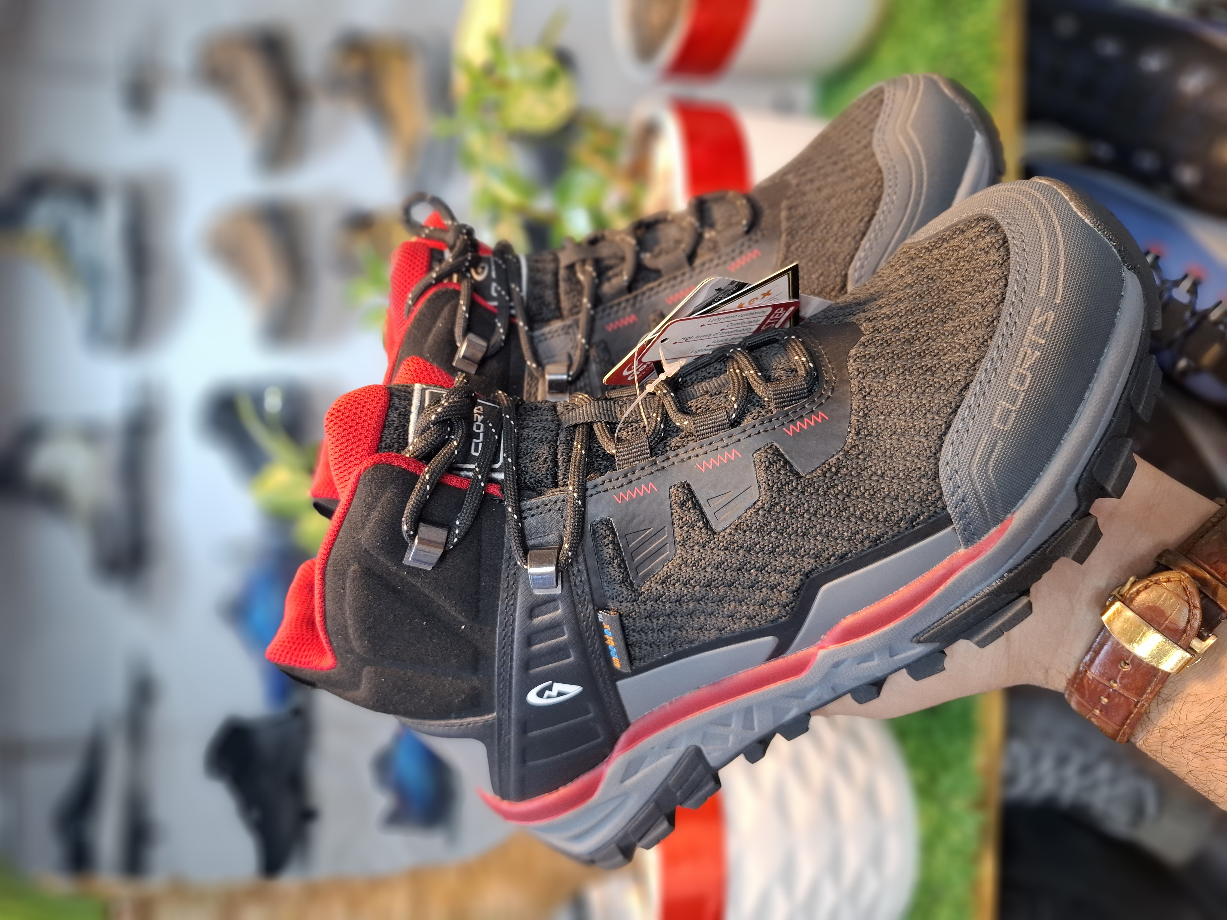 کفش کلارتس مردانه نیم ساق کوهنوردی و طبیعتگردی